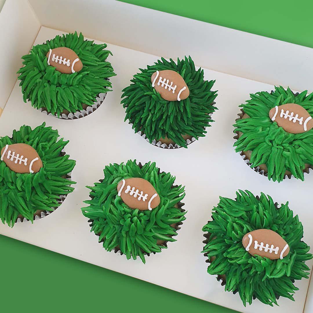 AFL Footy Fever Cupcakes