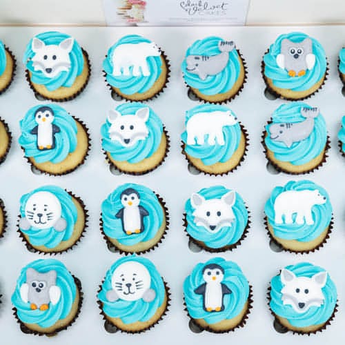 Arctic Animals Mini Cupcakes (24)