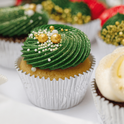 Christmas Luxe Du Jour Cupcakes (6)