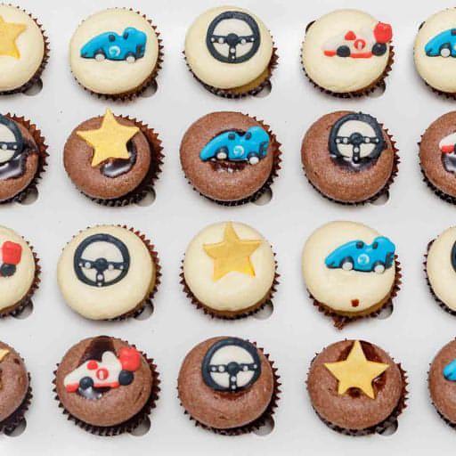 Racing Cars Superstars Kids Mini Cupcakes (24)