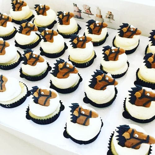 The Dream Stable Mini Cupcakes (24)